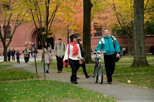Students walk through Harvard Yard on their way to class.